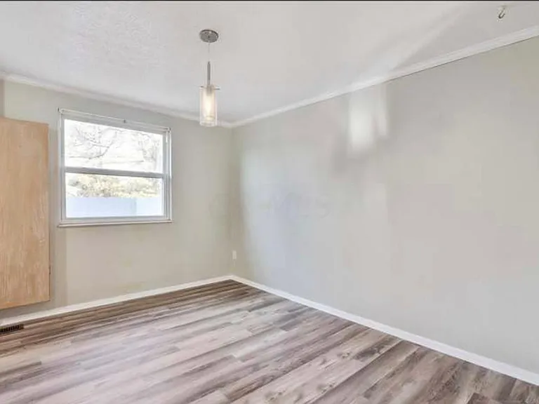 4382 Biscayne Ct — Photo 4