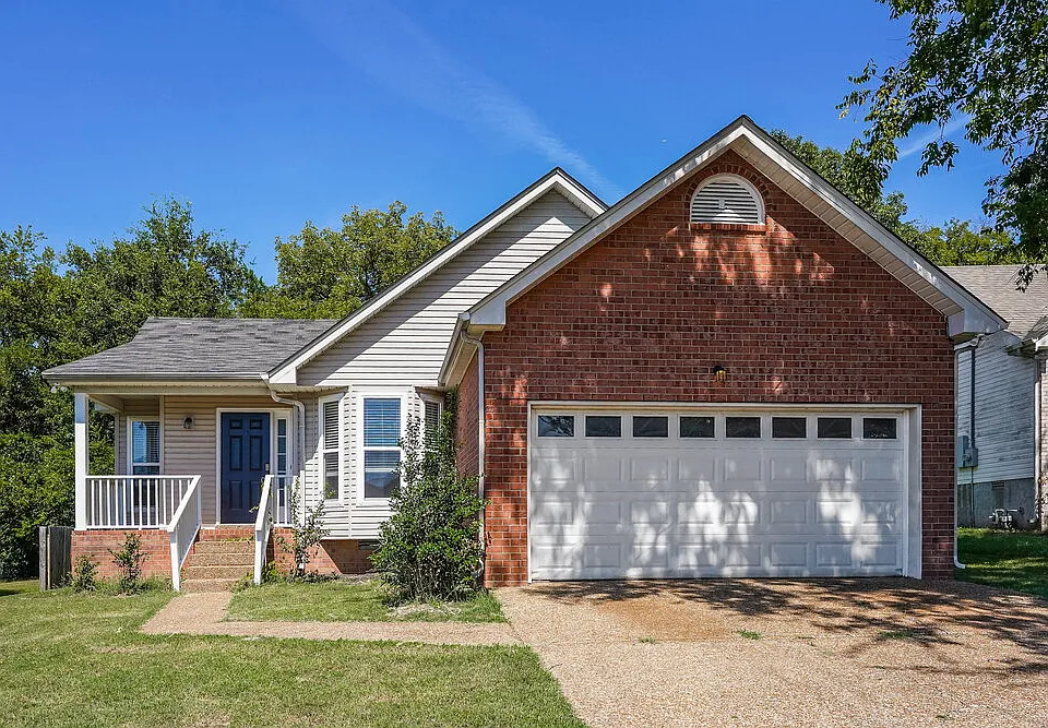 3068 Chateau Valley Dr