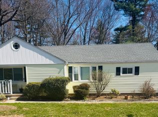 14 Prospect Street, Bloomfield, CT 06002