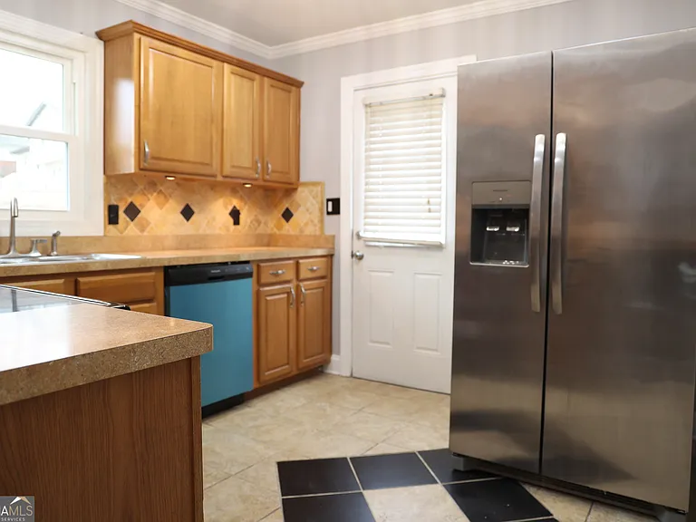 2657 Crestdale Cir SE — Photo 4