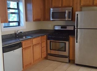 1348 W Chase Ave APT 2, Chicago, IL 60626