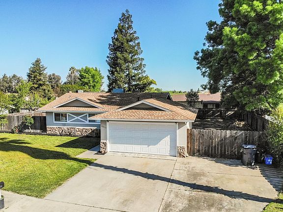 4th image of 4613 Brandi Way
