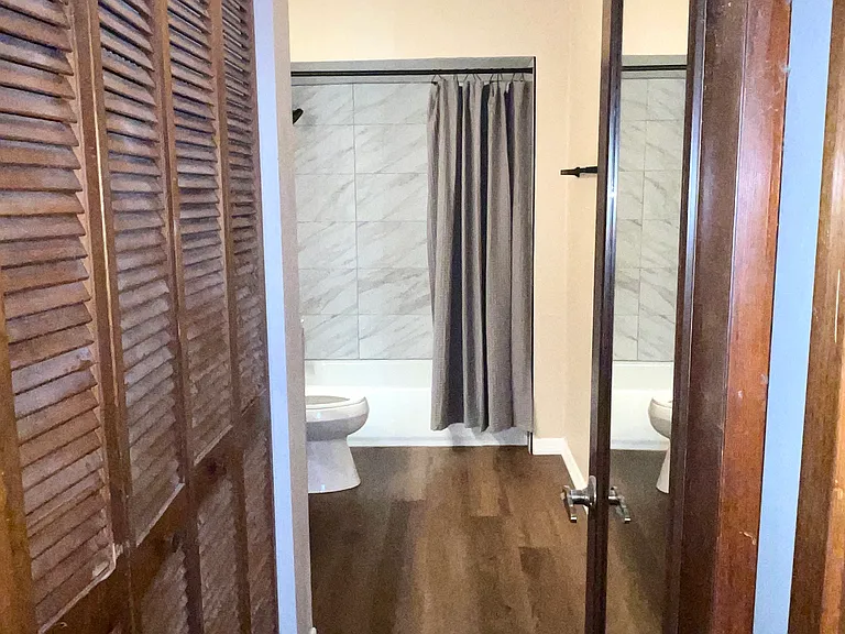 2085 Oak Meadow Cir #2085 — Photo 8