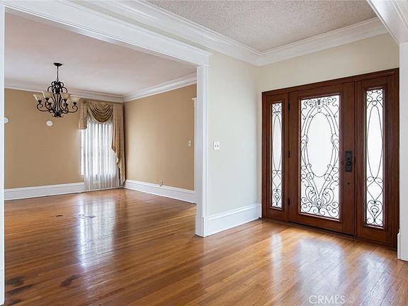5th image of 314 W Kenneth Rd