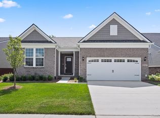 49877 Kent Ct, Canton, MI 48188