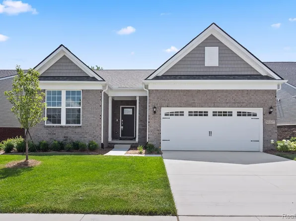 49877 Kent Ct, Canton, MI 48188