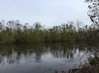 1185 E River Rd, Wewahitchka, FL 32465