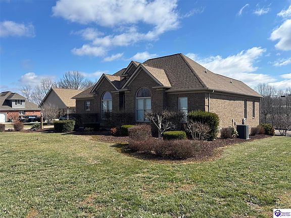 3rd image of 408 Meadow Ct