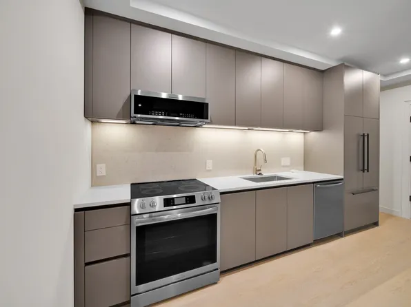 The Duke | 2121 Ward Place NW | Luxury Residences