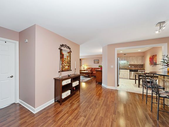 3rd image of 1450 W Sandpebble Dr #346