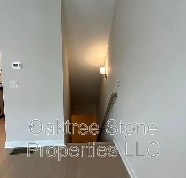 1967 Hollywood Rd NW — Photo 14
