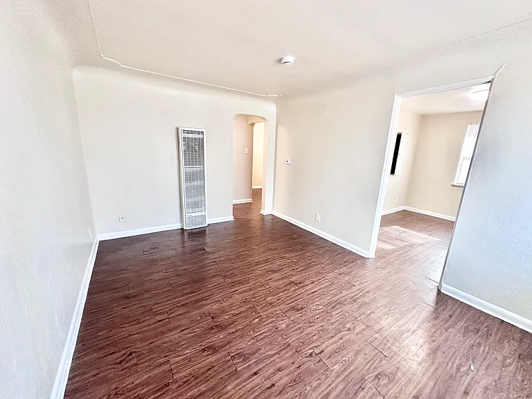Unit 10 1x1 Top Floor