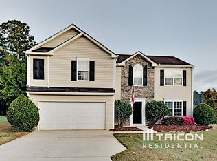802 Stonecrest Ct, Loganville, GA 30052