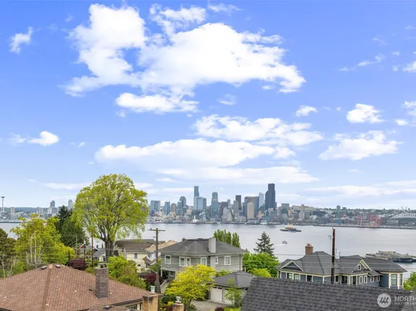 1712 California Avenue SW #B, Seattle, WA 98116