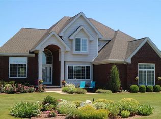 7284 Westwind Rd, Traverse City, MI 49686