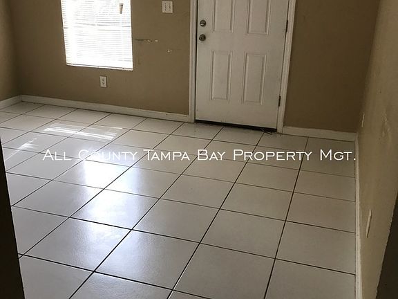 5th image of 208 E Columbus Dr APT A