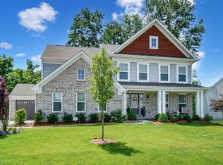 1283 Autumnview Dr, Batavia, OH 45103