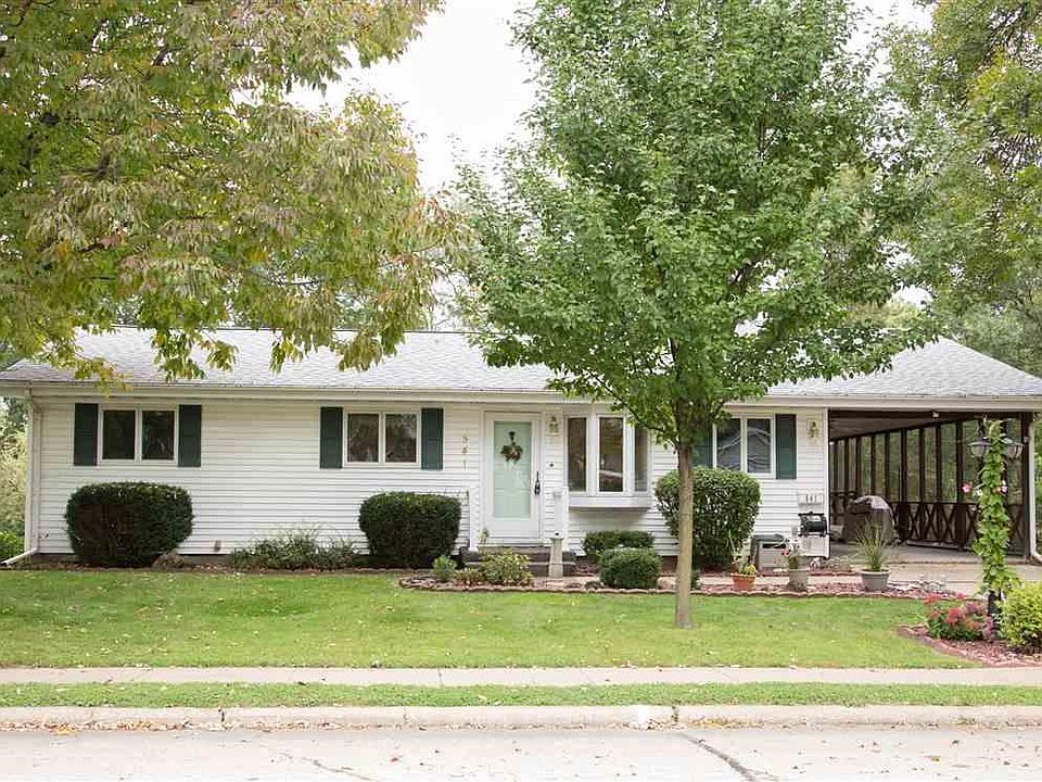 1st image of 541 Greenwood Ct