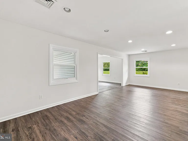 2 Barnwell Ln — Photo 23
