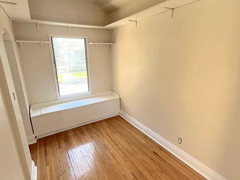 223 S Gale Dr #1/2 — Photo 23