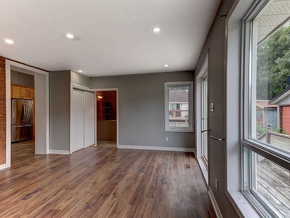 2nd image of 591 Park St N