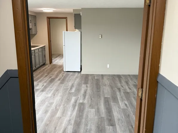 2005 Lincoln Way E APT 4, Massillon, OH 44646