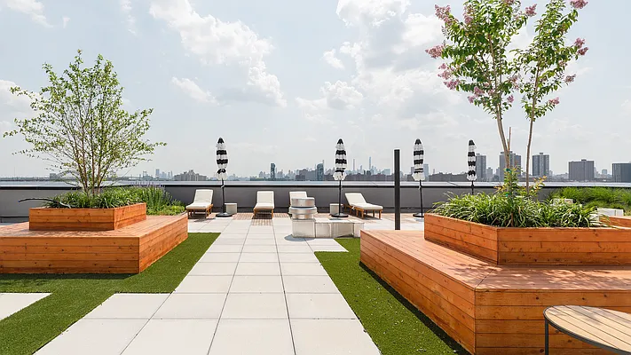 Rented by Nooklyn NYC LLC | media 49