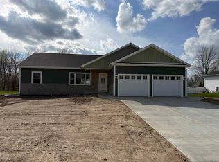 4173 Evergreen Rd, Adrian, MI 49221