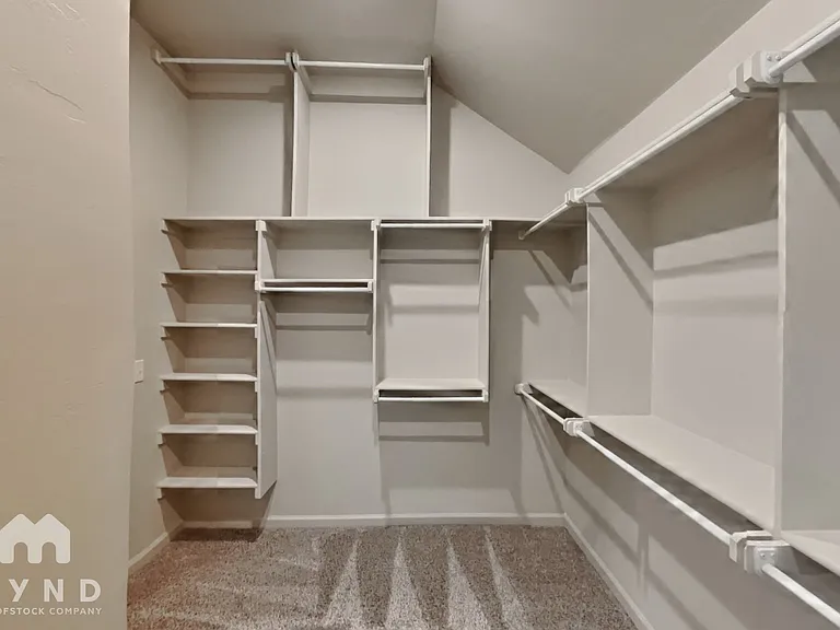 5400 Riverrun Ct — Photo 12