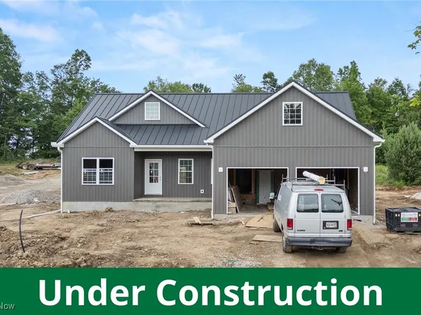 79 Hickey St, Savannah, OH 44837