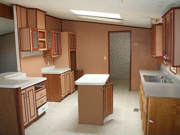2nd image of 5201 S 108th Dr