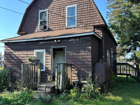 4031 E 2nd St, Superior, WI 54880