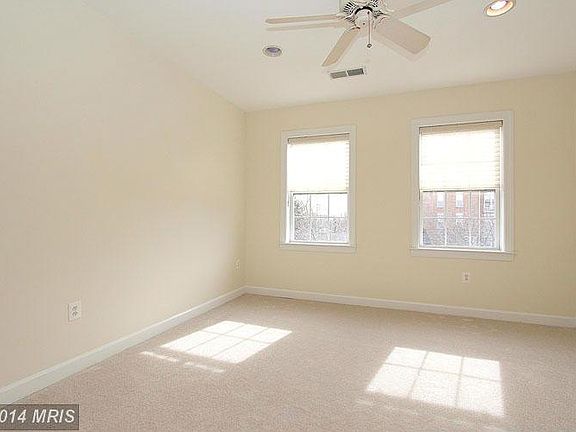 5th image of 413 King Farm Blvd APT 202