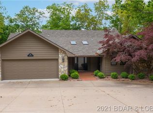 130 Lakeview Ct, Lake Ozark, MO 65049
