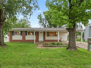 109 Morningside Ln, O'Fallon, MO 63366