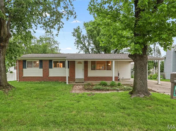 109 Morningside Ln, O'Fallon, MO 63366
