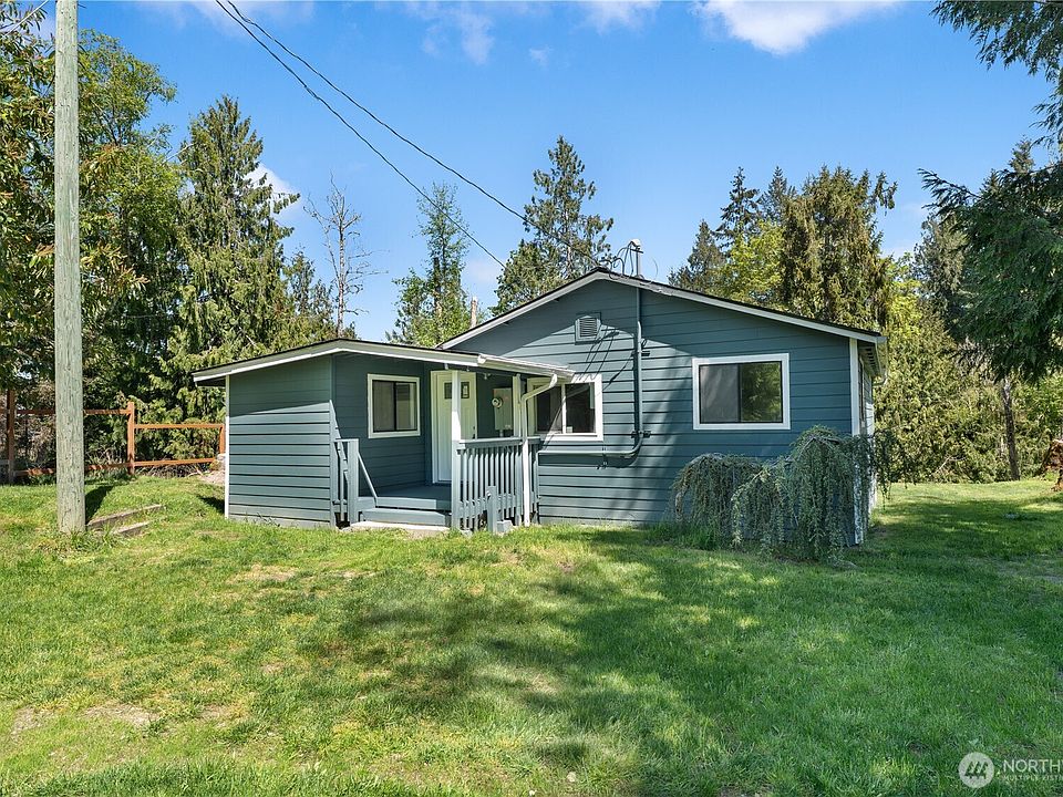 1st image of 22504 Maple Drive NW