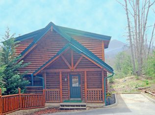735 Mountain Stream Way, Gatlinburg, TN 37738