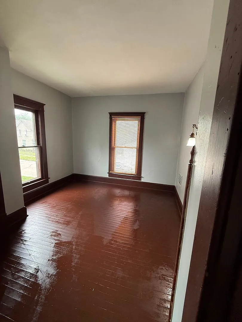 4 bedrooms 2 bathrooms house — Photo 1