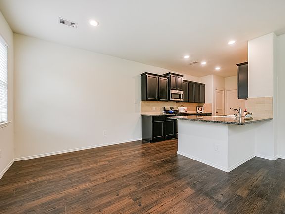 2nd image of 1734 Parkside Shores Ln