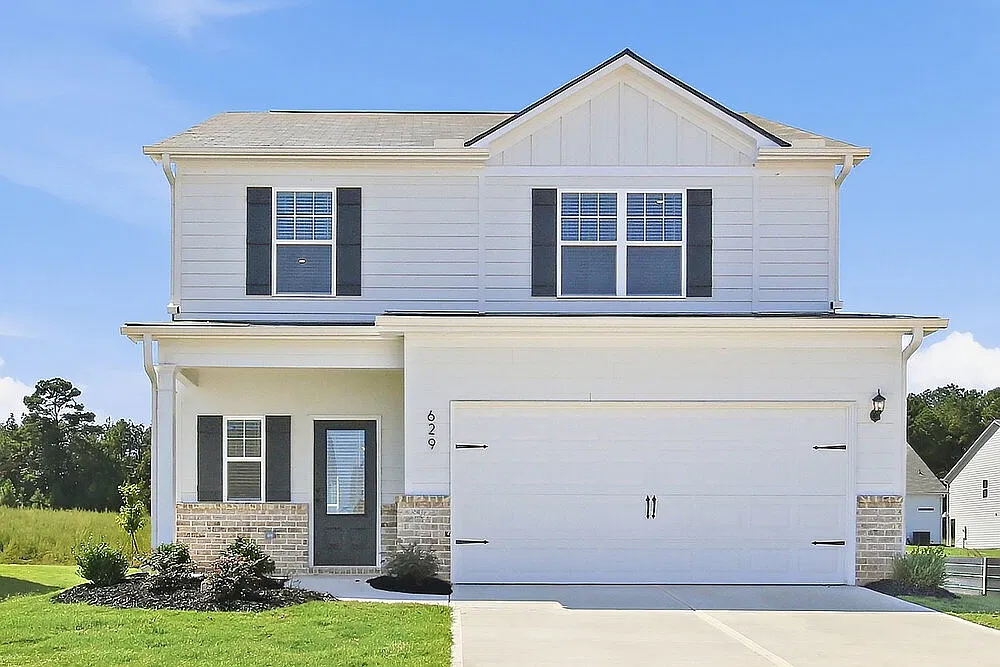3 bed, 2.5 bath, 1770 sqft, $2,130 — Photo 1