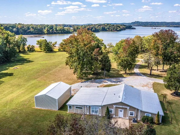 101 Clematis Way, Waverly, TN 37185