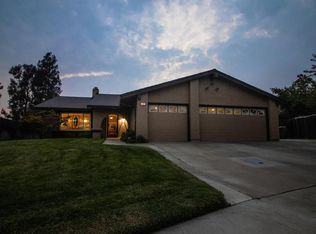 13 Kent Ct, Woodland, CA 95695