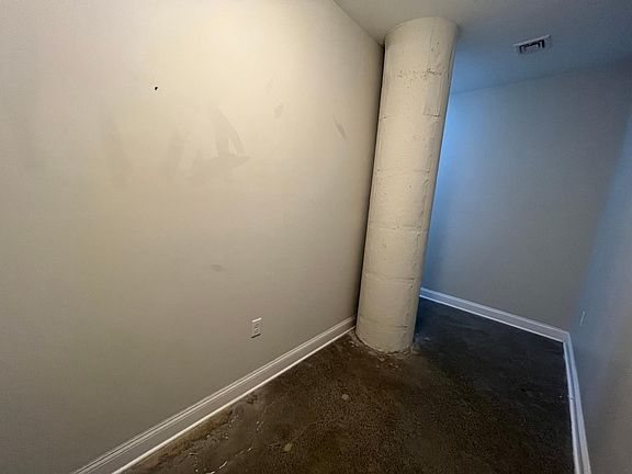 4th image of 733 Broadway APT 307