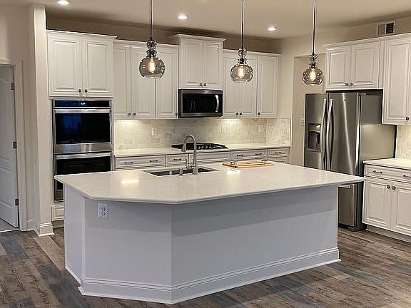 3rd image of 22819 Sandbar Ct