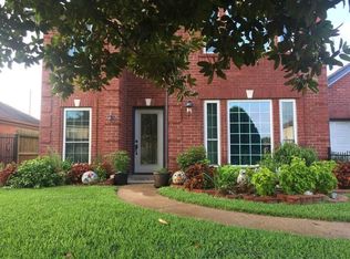 8417 Folkstone Ln, Houston, TX 77075