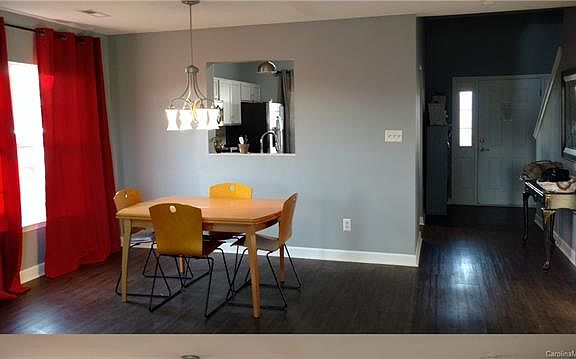 3rd image of 431 Glencroft Dr