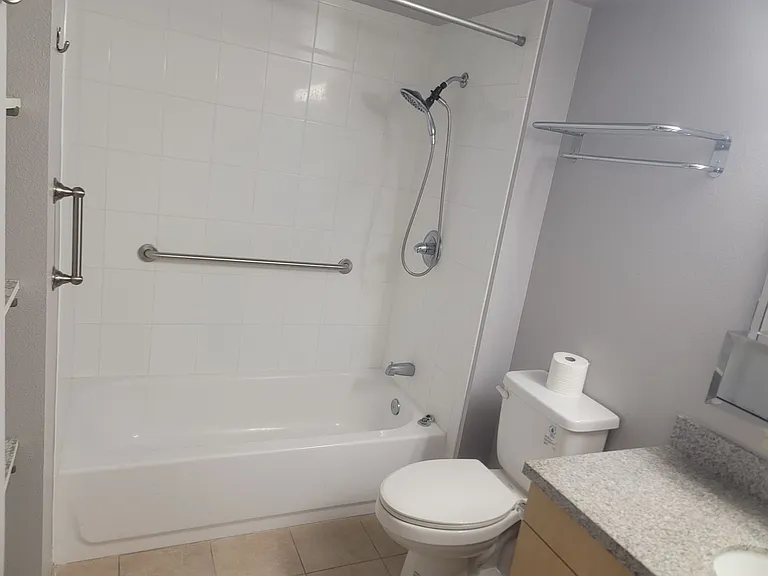 1315 Kalakaua Ave #1406 — Photo 12