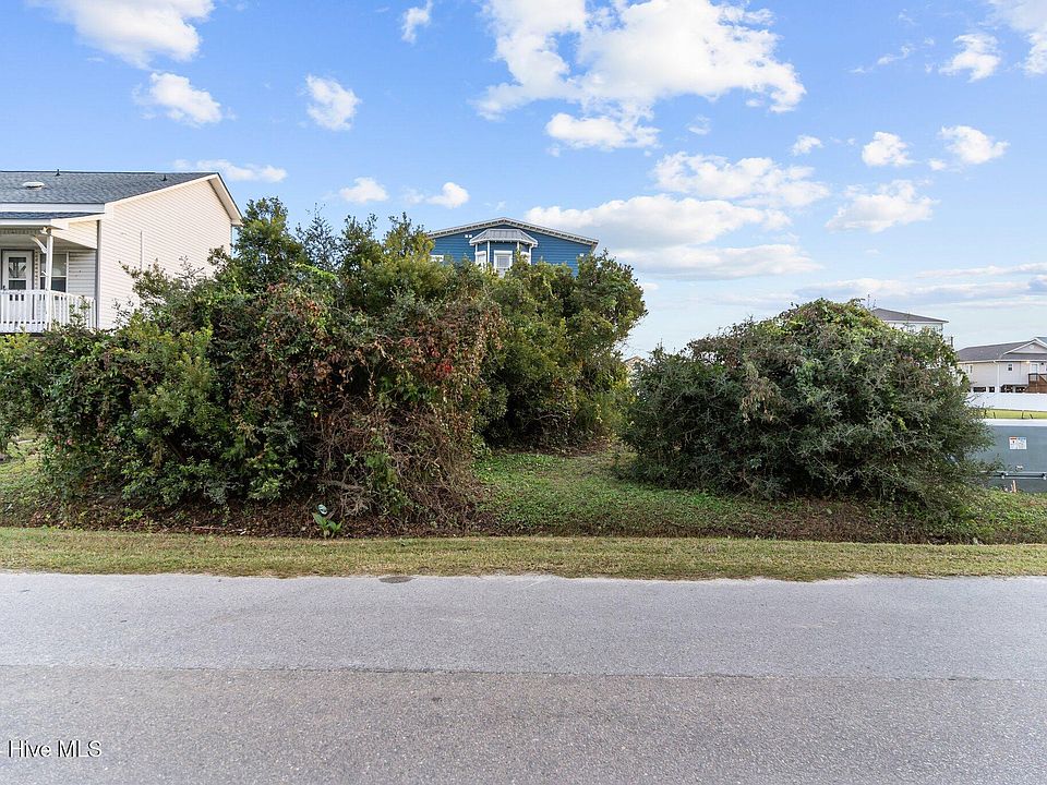 1st image of 5213 E Pelican Drive