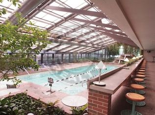 5020 S Lake Shore Dr, Chicago, IL 60615